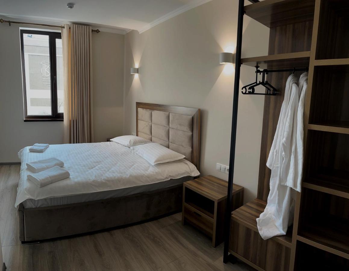 Hotel Nova Μπισκέκ Εξωτερικό φωτογραφία