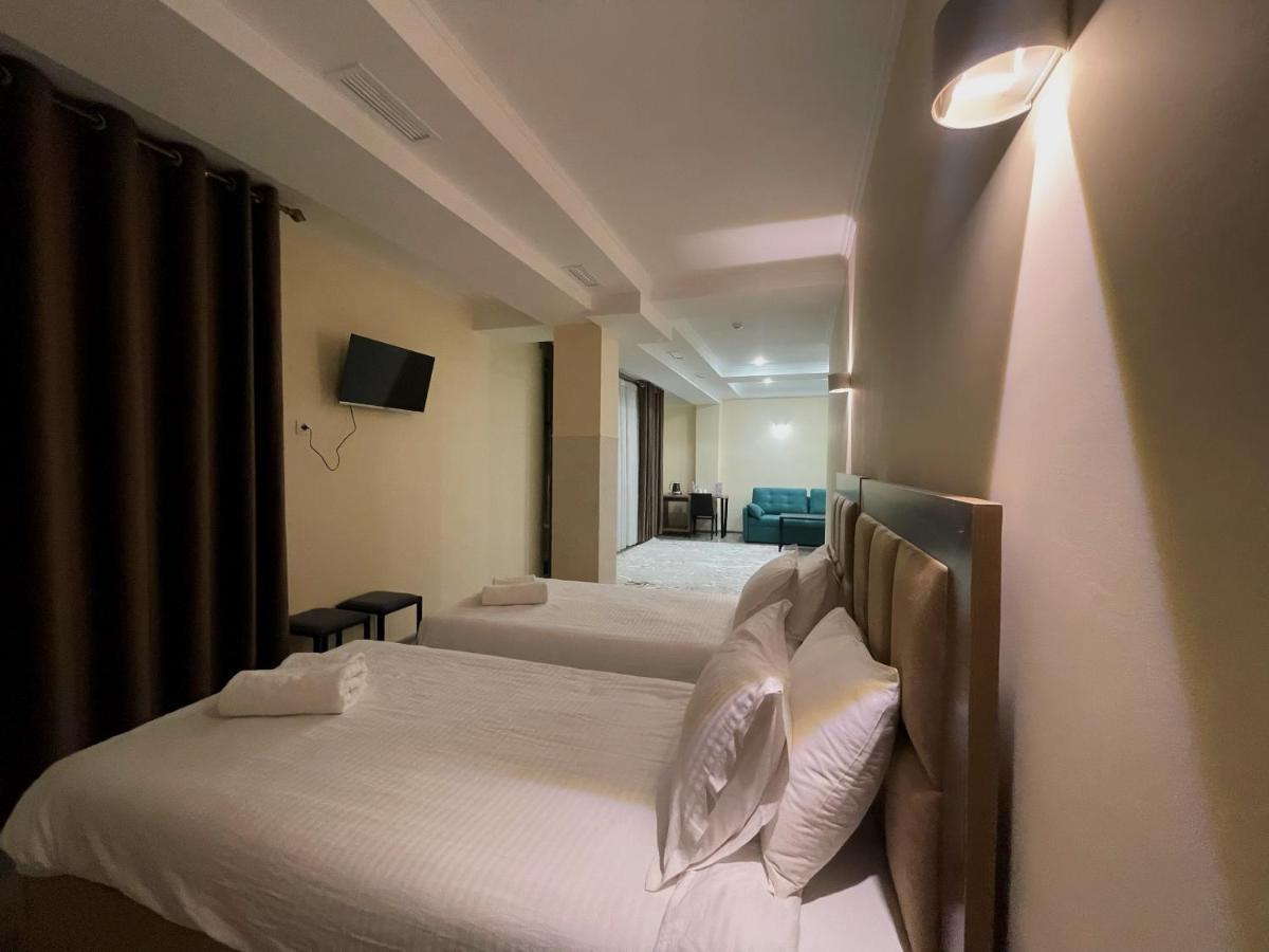 Hotel Nova Μπισκέκ Εξωτερικό φωτογραφία