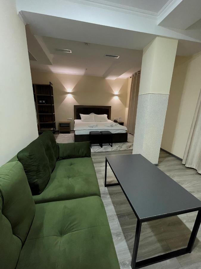 Hotel Nova Μπισκέκ Εξωτερικό φωτογραφία
